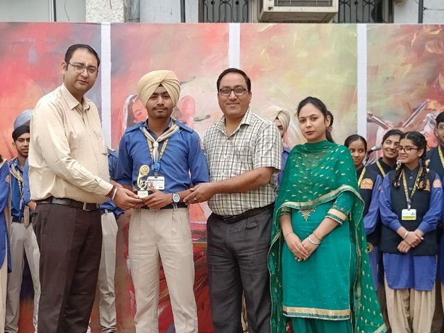 Prize in school2