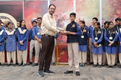 Prize-in-school4
