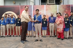 Prize-in-school9
